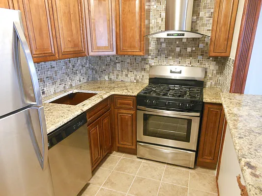 Rented by R New York | media 16