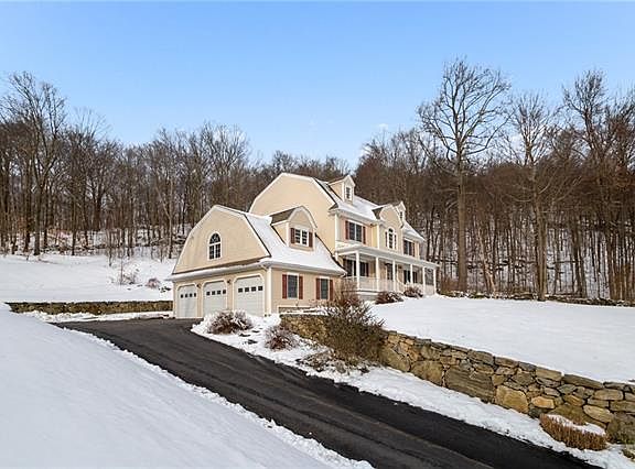 2nd image of 44 Quail Ln