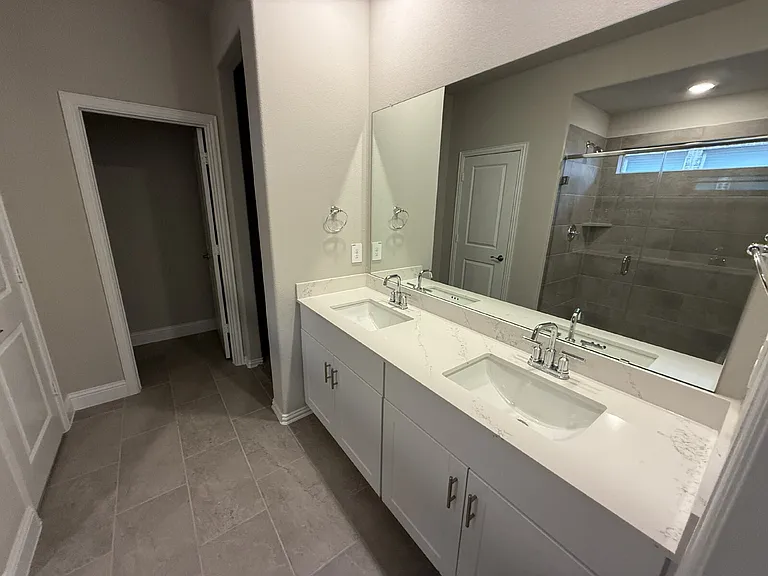 702 Williams Way — Photo 21