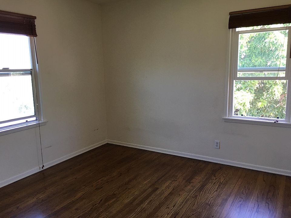 1st image of 812 Raymond Ave APT 4