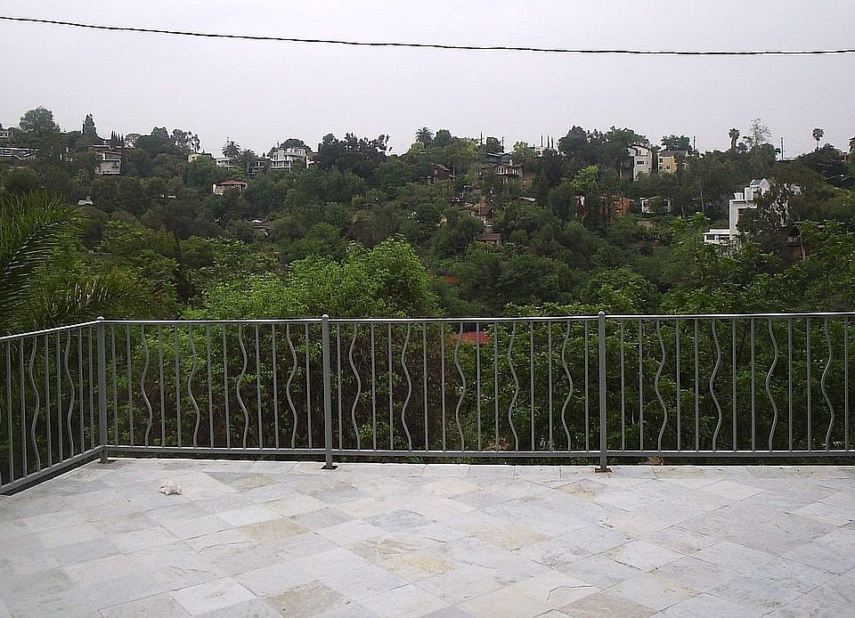 1st image of 453 Quail Dr