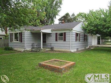 3391 SEEBALDT AVE WATERFORD (12)