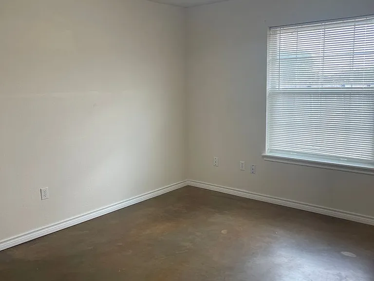 2449 Patriot Commons Rd — Photo 16