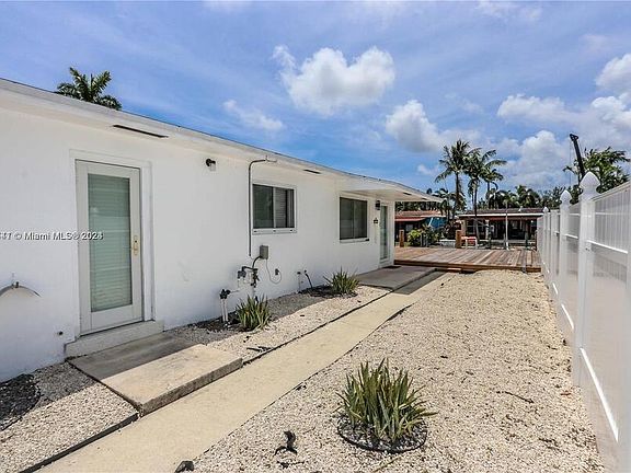 2nd image of 1453 NW 10th St #2
