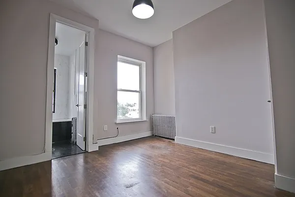 Rented by Fiddler Realty | media 35