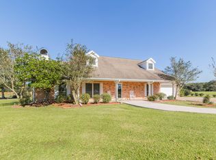 810 Gaubert Rd, New Iberia, LA 70563