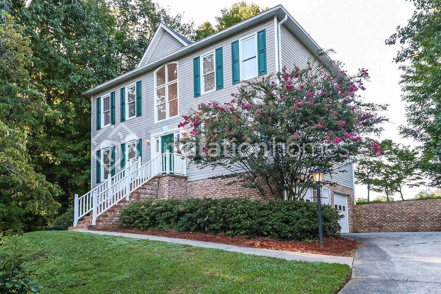 3700 Turret Dr Winston Salem, NC 27101 — Photo 1