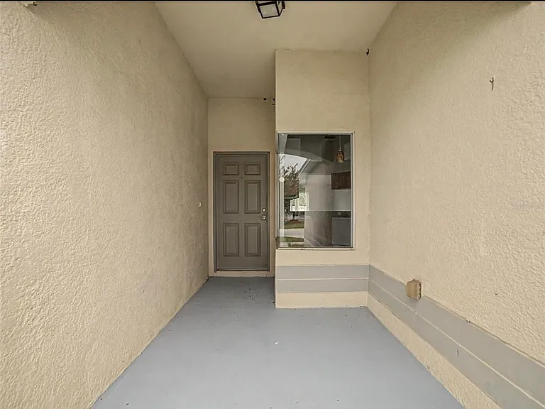 12015 Butler Woods Cir — Photo 1