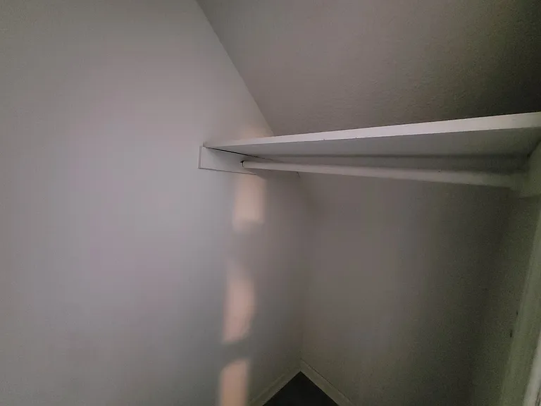 920 Jason Ct — Photo 12