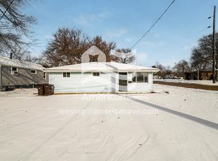 625 E Pasadena Ave, Peoria, IL