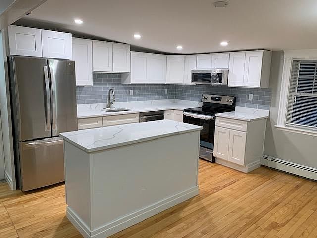 1st image of 16-18 S Park St #3