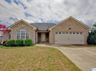 26036 Meadow Ridge Ln, Athens, AL 35613