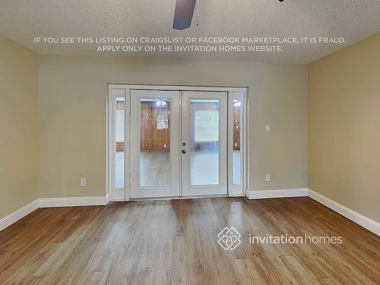 412 Abbeywood Ln — Photo 4