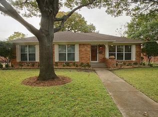 10110 Ridgehaven Dr, Dallas, TX 75238