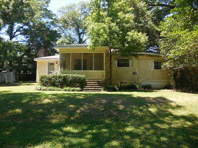 1st image of 4706 Poinsetta Ave