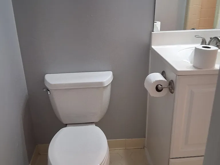 802 Alabama Ave — Photo 18