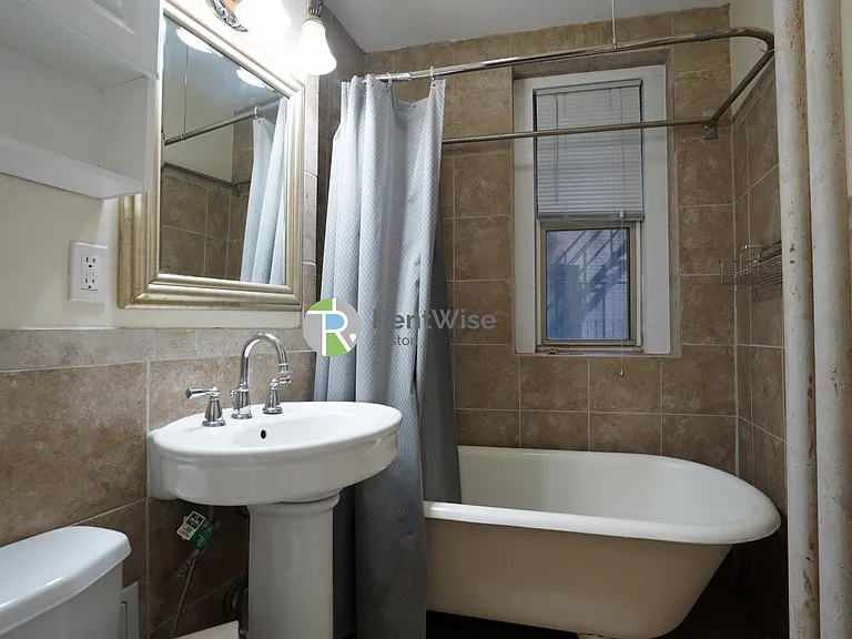 55 Park Dr #9 — Photo 9