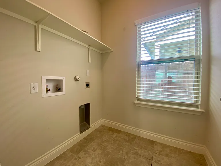 525 Nautical Loop — Photo 15