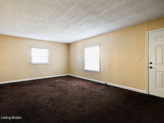 5th image of 1308 Chestnut St
