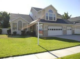 11252 S Wyngate Ln, Sandy, UT 84092