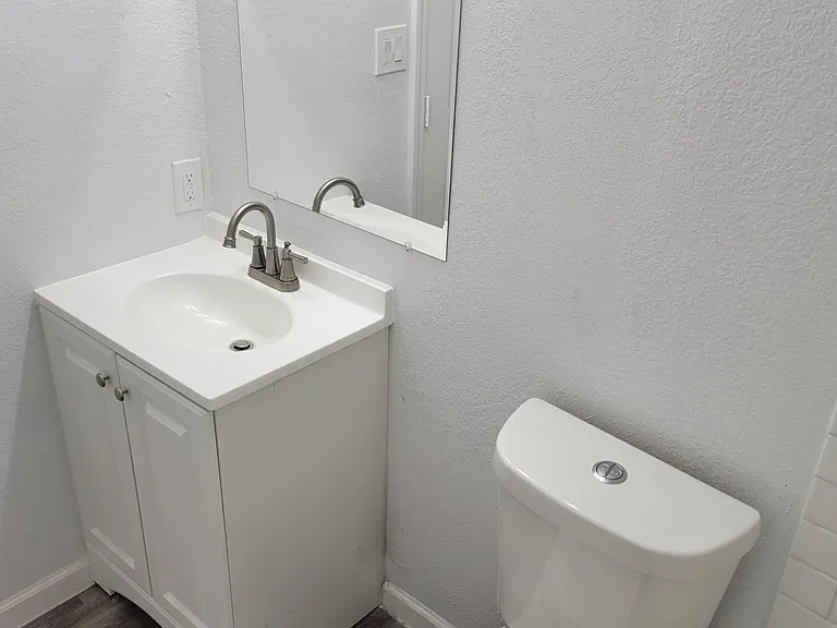 4525 Weaver Rd #15 — Photo 9