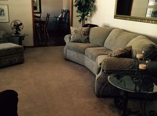 2313 S Meadowview Ave, Springfield, MO 65804