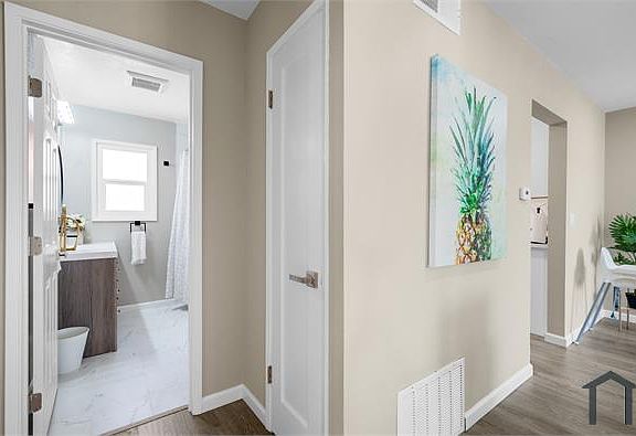 4th image of 1217 Burkhart Ave