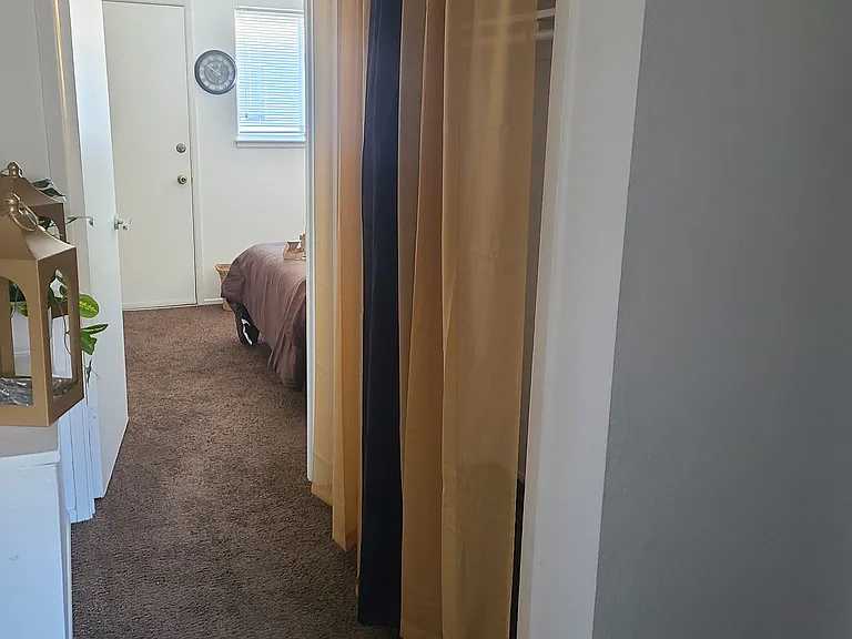 8090 Greenridge Dr — Photo 11