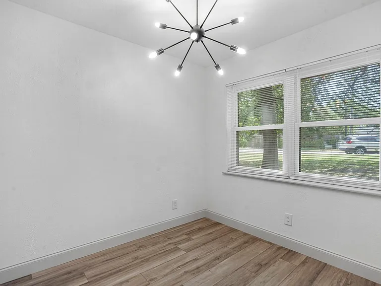 514 Canyon Ridge Dr — Photo 28