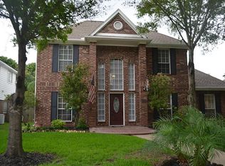 2618 Lakeway Dr, Seabrook, TX 77586