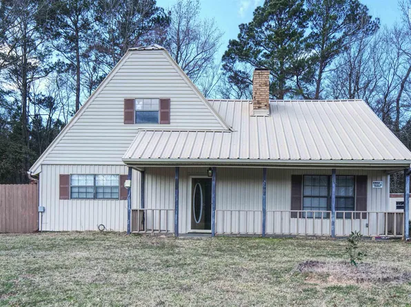 1705 S Railroad Ave, Mt Enterprise, TX 75681