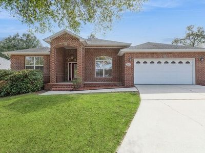 205 Eleases Xing, Crestview, FL, 32539