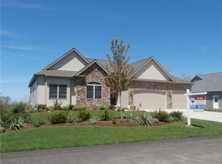 5404 Winterberry Ln, Erie, PA