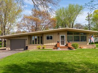 9902 93rd Ave N, Maple Grove, MN 55369