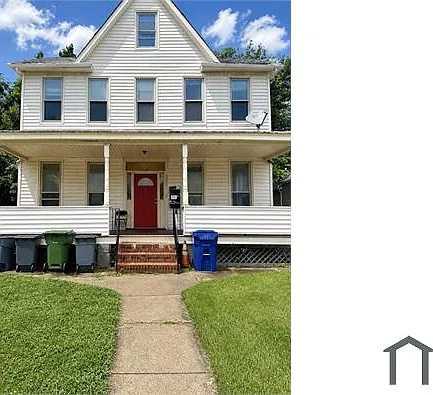 3012 White Ave #1