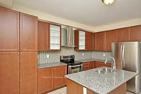 137 Savoline Blvd — Photo 5