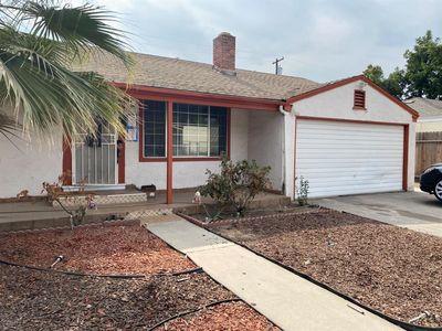 54 E Ashlan Ave, Fresno, CA, 93704