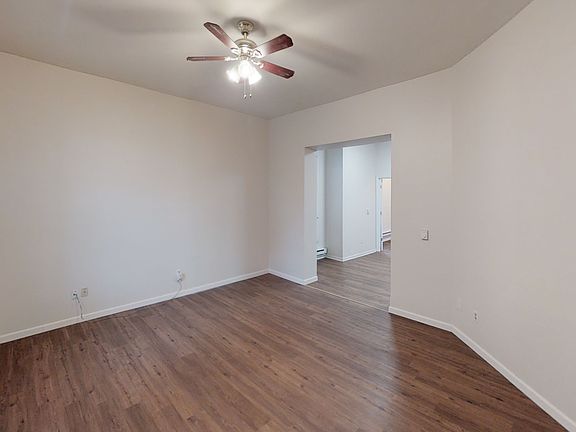 5th image of 2215 Washington Ave #3
