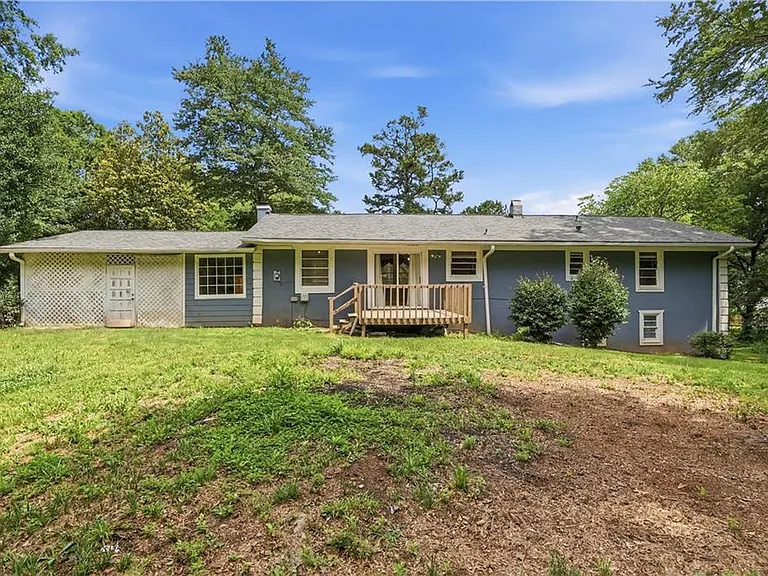 1370 Blackwell Rd — Photo 22