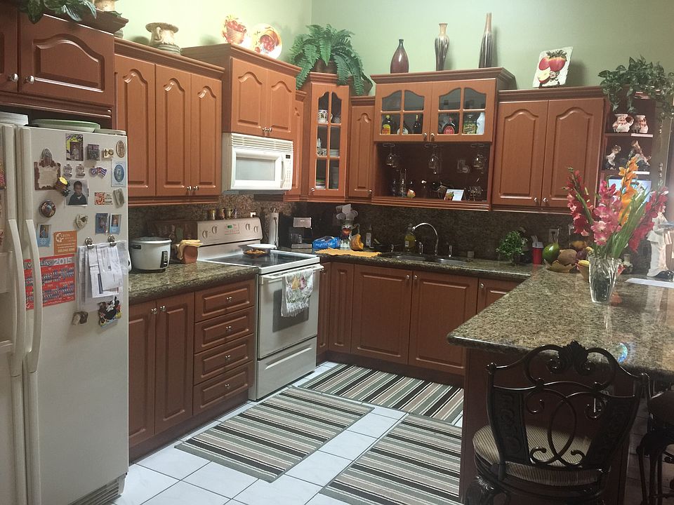 2nd image of 14253 SW 51st St