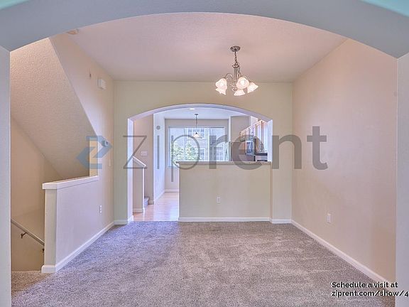 5th image of 15440 SW Mallard Dr Suite 102