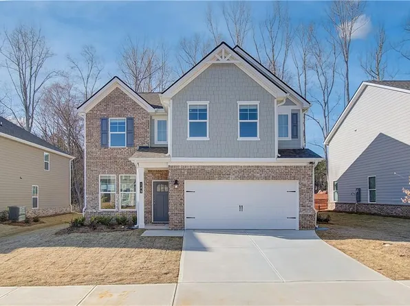 155 Geranium Ln, Covington, GA 30016