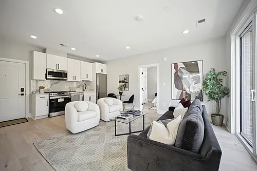 2019 M St NE #7 Photo 1