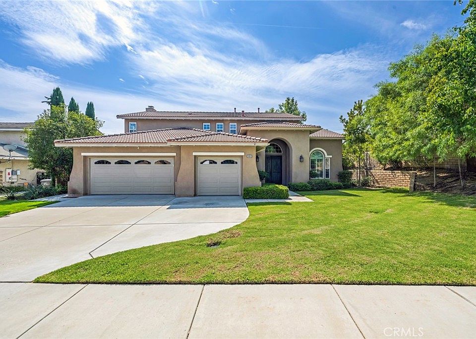 1st image of 3461 Christopher Ln