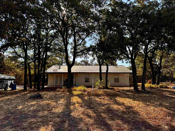 6617 Scotts Rd, Marlow, OK 73055