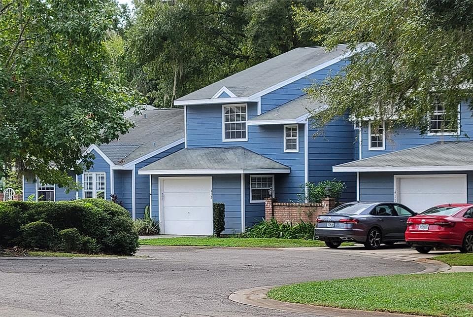 1st image of 415 NW 50TH BOULEVARD #415