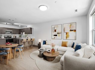 The Beverly Collection: Flats at 131, Beverly, MA 01915