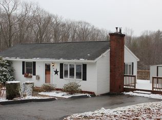 14 Carleton Rd, Leicester, MA 01524