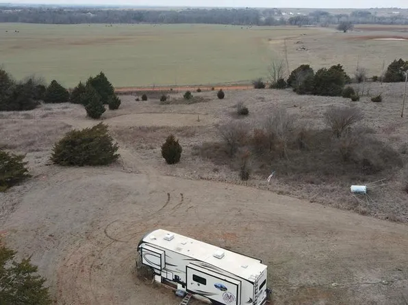 9495 W County Road Rd, Crescent, OK 73028