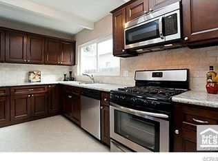 402 N Fern St, Orange, CA 92867